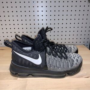 Nike KD 9 Oreo 2016 Sneakers Size 8